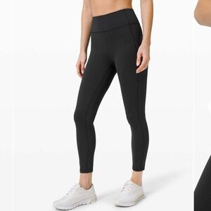 Lululemon Invigorate High-Rise Tight 25"
Black